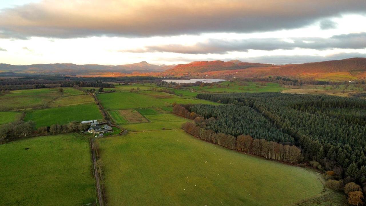 Trossachs Barn & Cabin - Boutique B&B Port Of Menteith Buitenkant foto